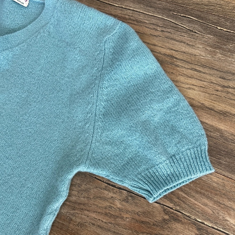 Vintage 60s Wool Knit V-Neck Short Sleeve Sweater Top - Picture 2 of 5